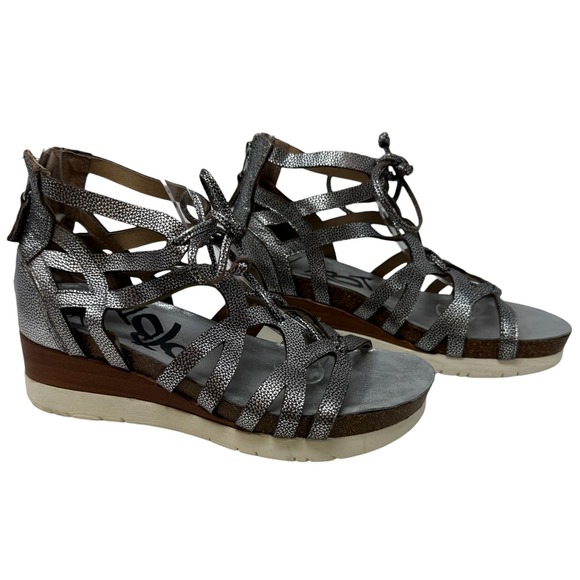 OTBT Shoes - OTBT Women's Escapade Gladiator Silver Leather Sandals Gladiator 8.5